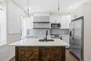 featured image of 3118 W Wilt St