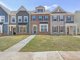 featured image of 15741 Country House St #15741