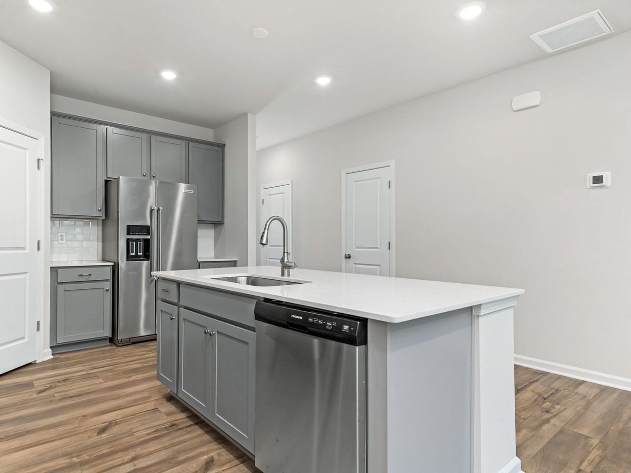 15741 Country House St #15741 - Photo 6 of 17