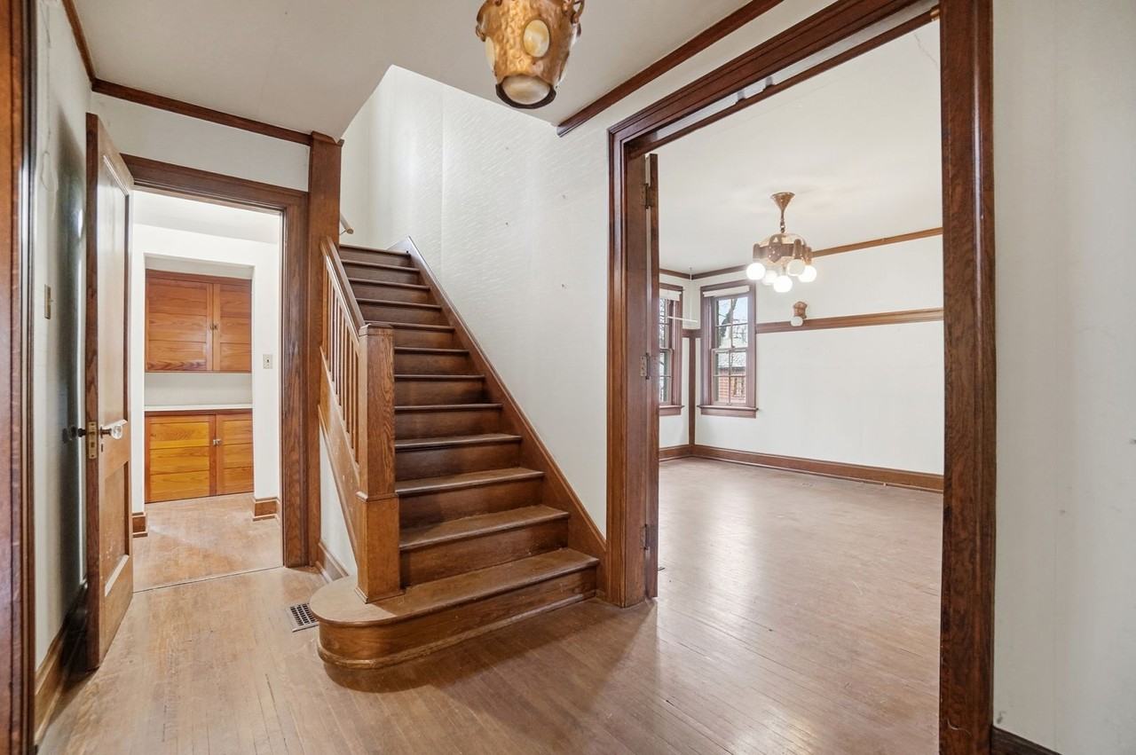 2104 Iuka Ave - Photo 7 of 34