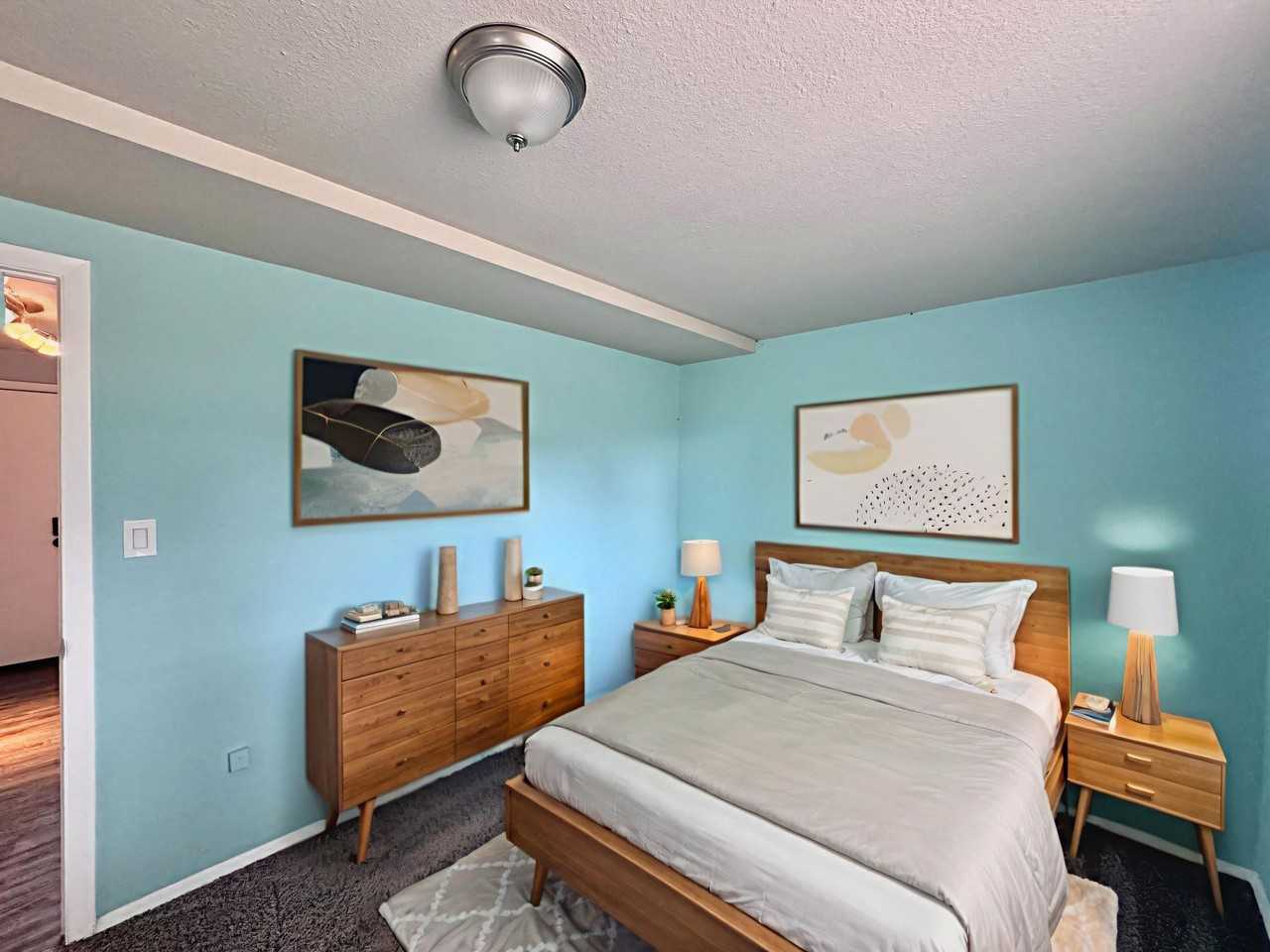 1021 West Vermijo Ave. - Photo 3 of 5
