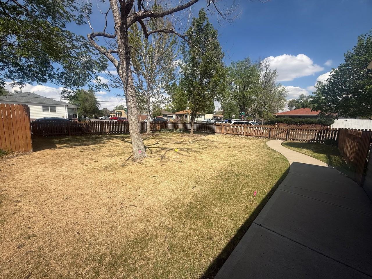 3003 S Fox St - Photo 3 of 19