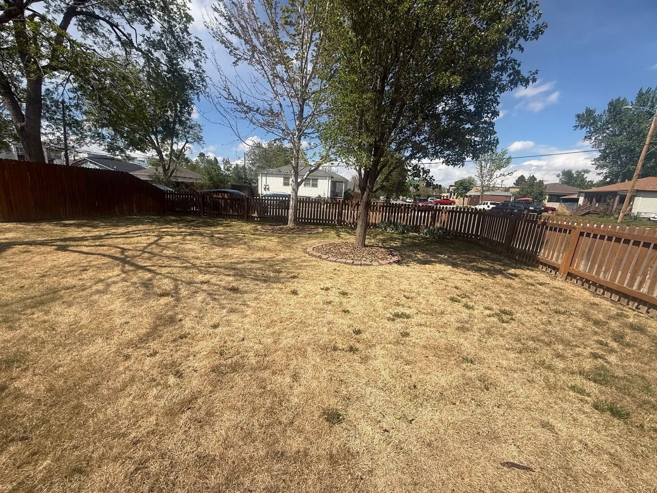 3003 S Fox St - Photo 4 of 19