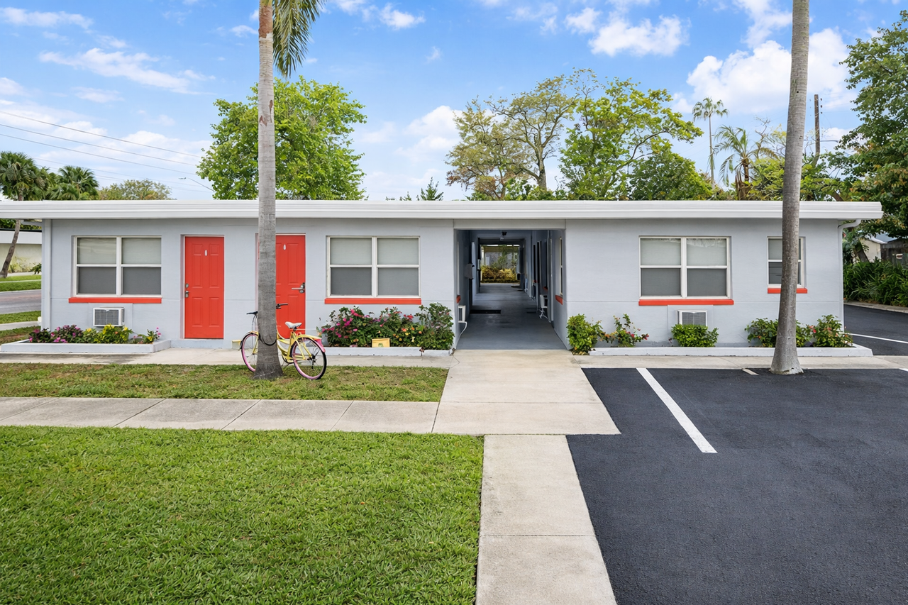 Ruby Apartments- Sabal - Photo 3 of 5