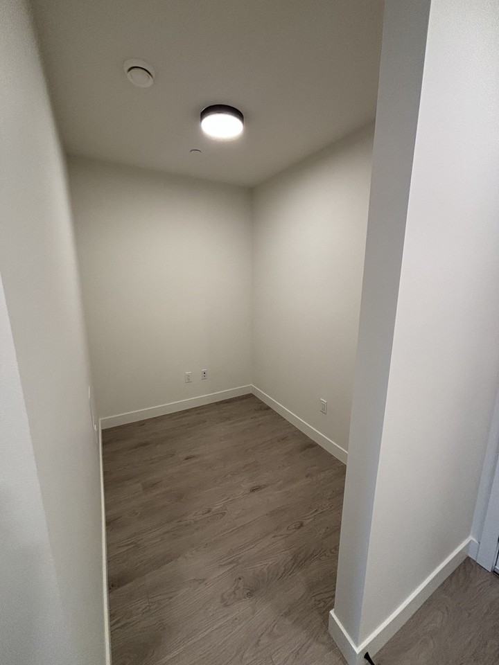 13238 105 Avenue #617 - Photo 6 of 27