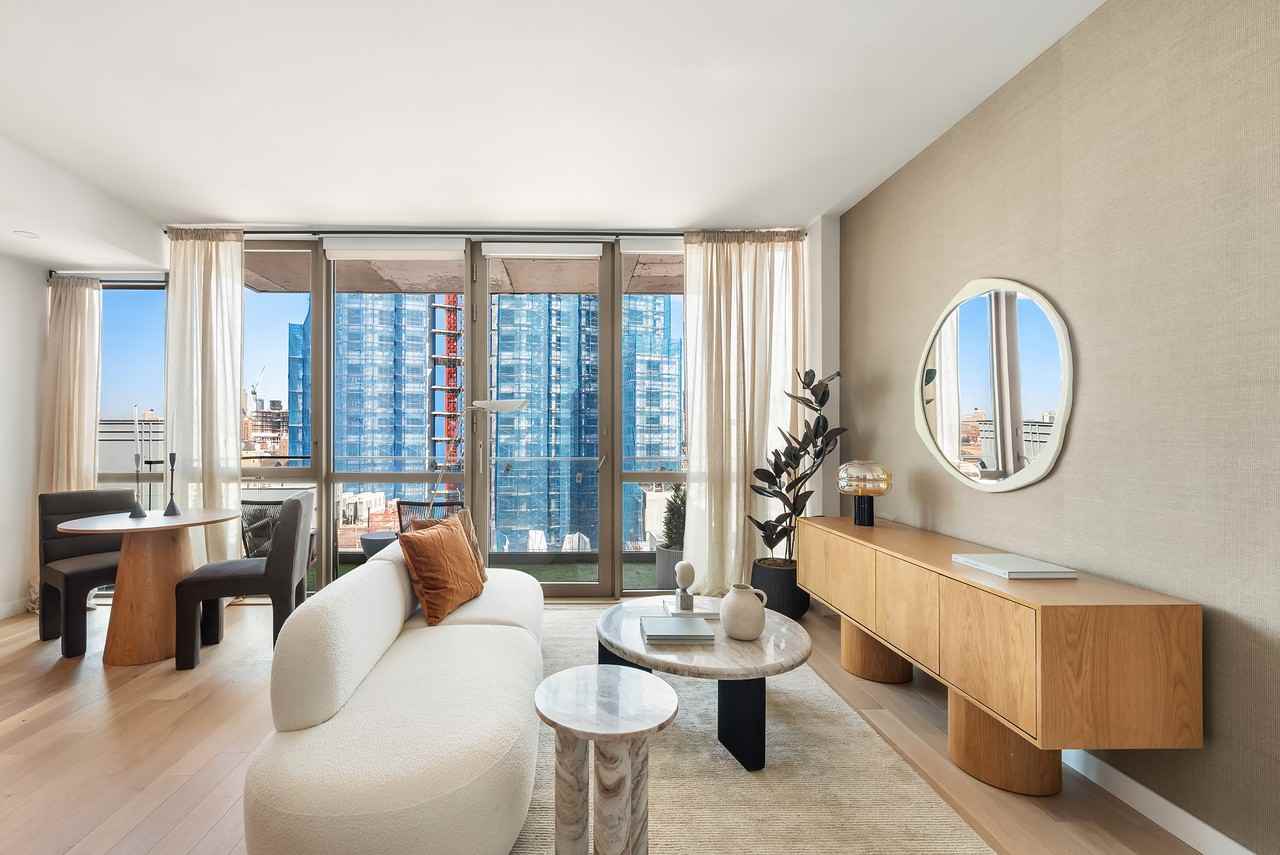 Westmark - Photo 2 of 9