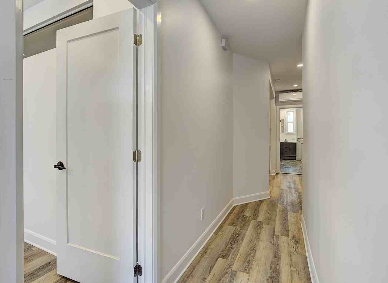 2376 Rue Chapleau - Photo 3 of 20