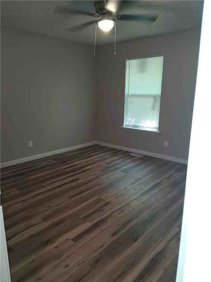 502 N Betty Jo Dr - Photo 7 of 9