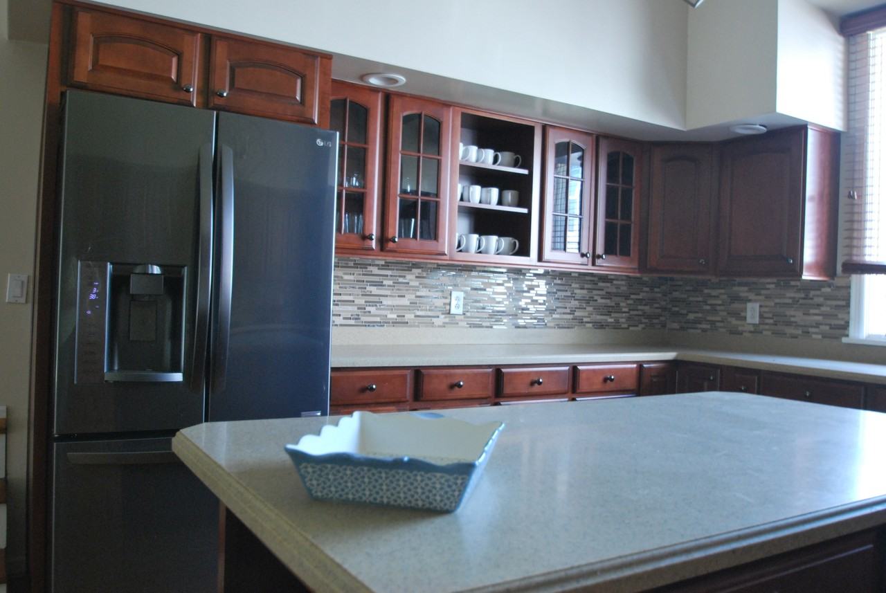 13 Tanglewood Dr #1 - Photo 3 of 24