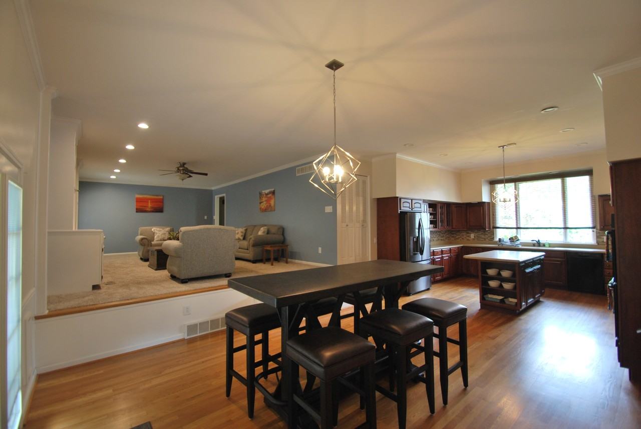 13 Tanglewood Dr #1 - Photo 7 of 24