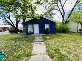 featured image of 519 N 12th St