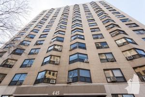 featured image of 445 W Wellington Ave #12G