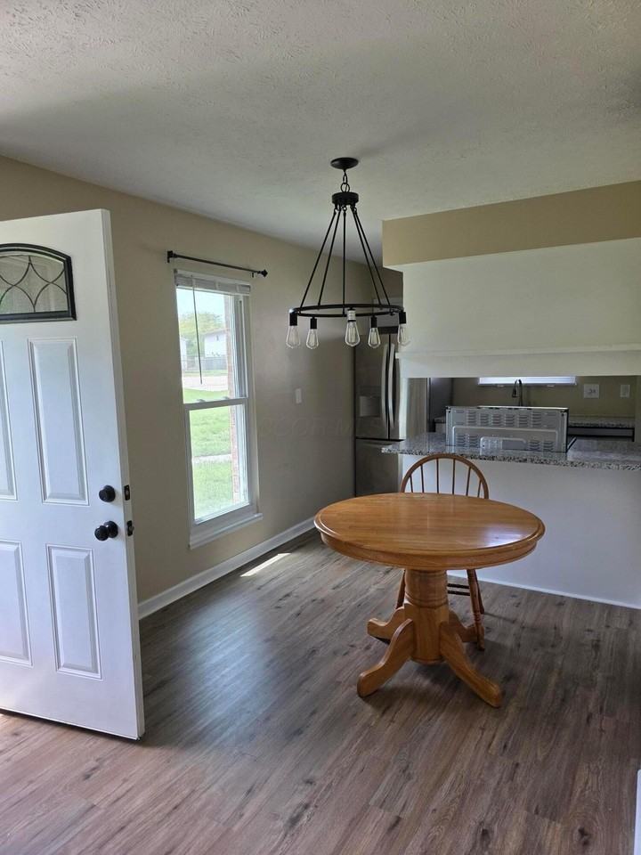 2451 Natchez Dr #A - Photo 4 of 36
