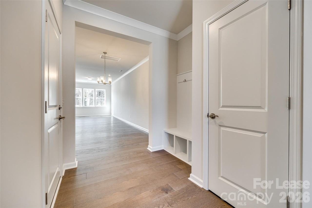 229 Brooks Springs Dr #34 - Photo 4 of 31