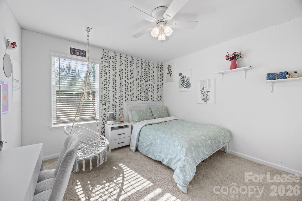 7471 Hartsfield Dr - Photo 5 of 15