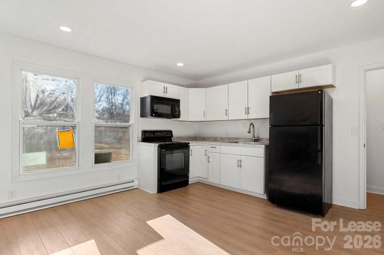 266 Moore Dr Nw #1 - Photo 3 of 12