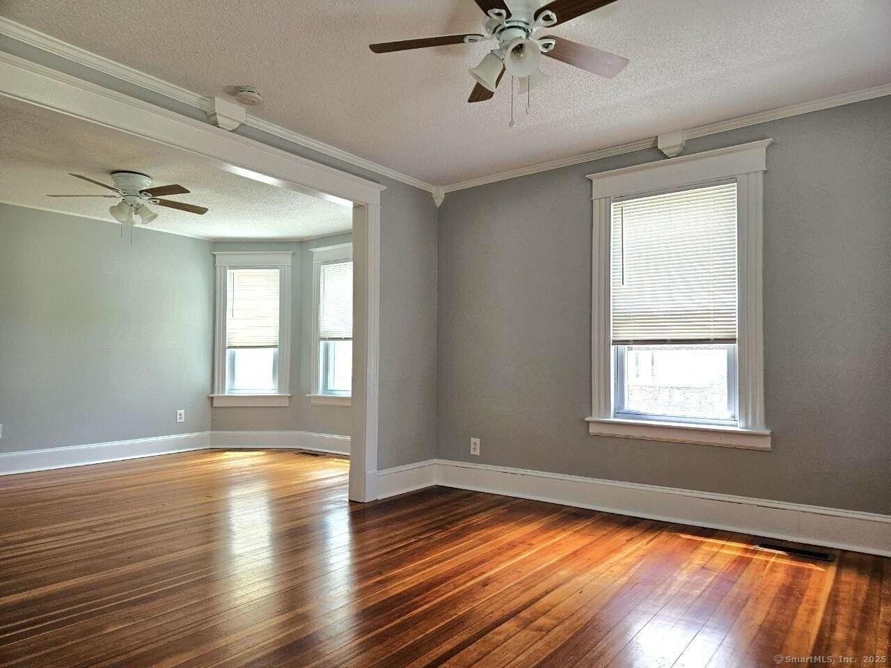 78 Harrison St - Photo 2 of 20