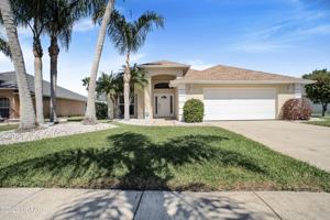 featured image of 6115 Sabal Point Cir