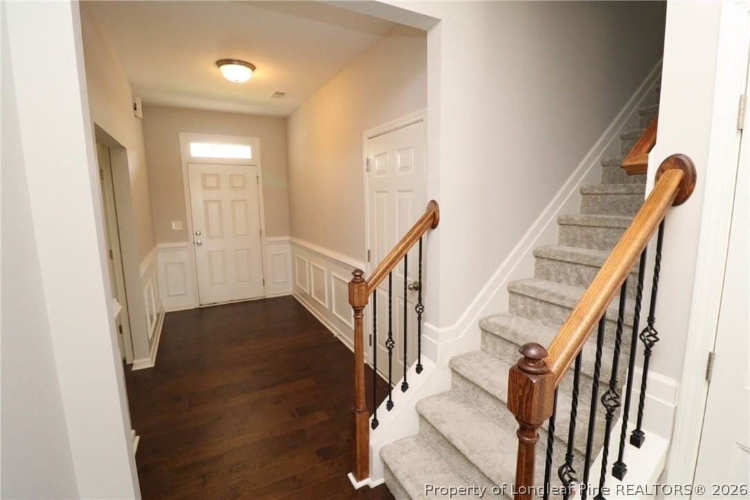 84 Fairview St - Photo 3 of 37
