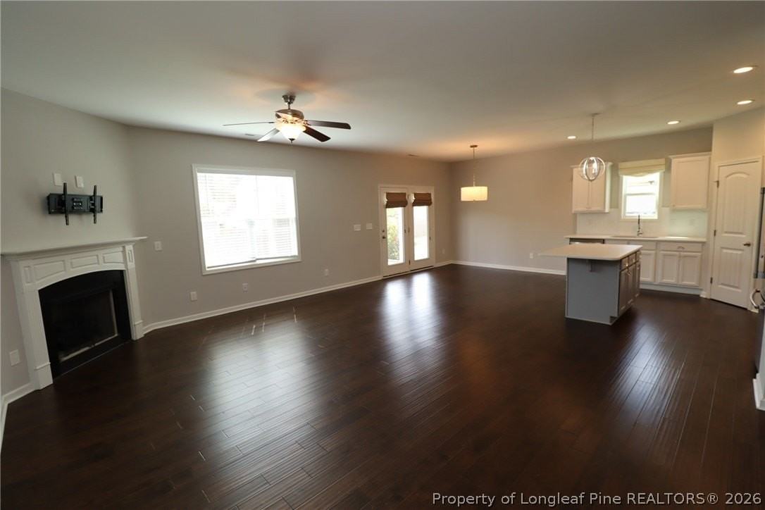 84 Fairview St - Photo 5 of 37