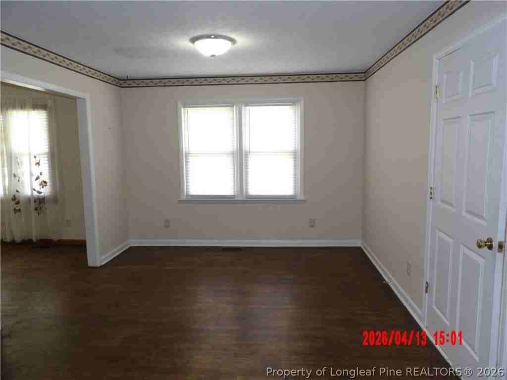 7521 Ascot Ave - Photo 4 of 18