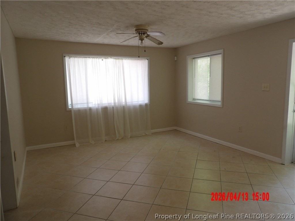 7521 Ascot Ave - Photo 7 of 18