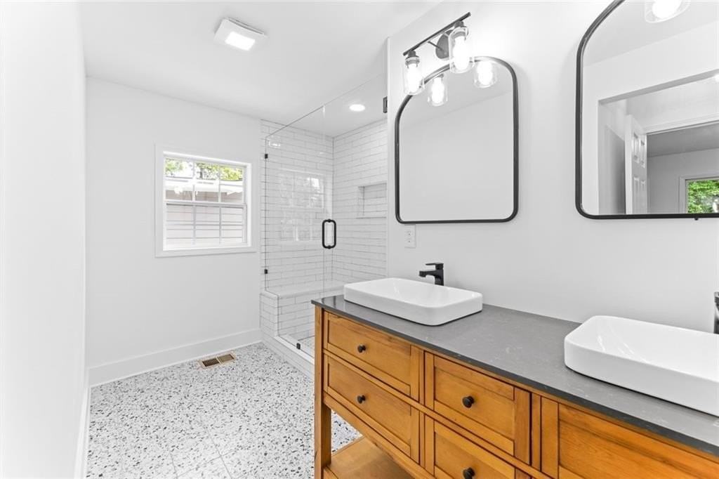 487 Pasley Ave Se - Photo 5 of 23