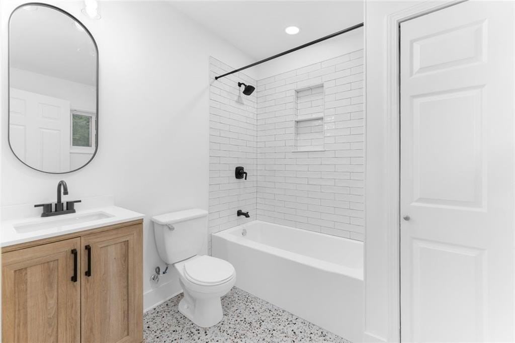 487 Pasley Ave Se - Photo 6 of 23