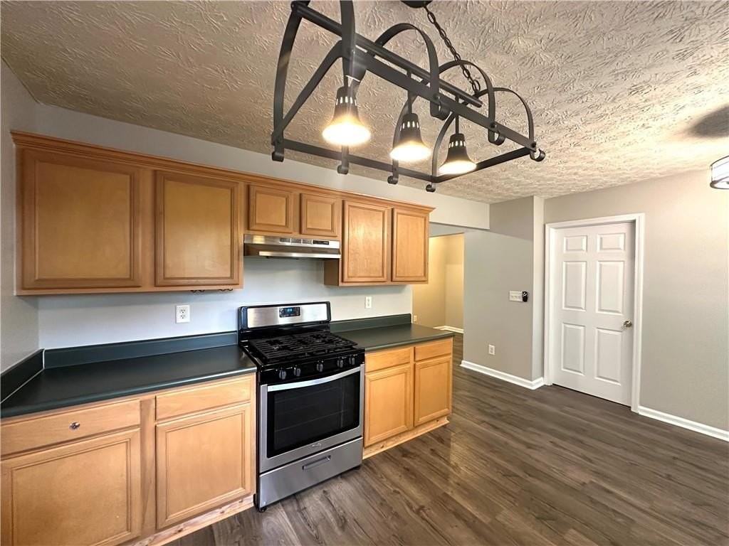 1080 Hunters Crossing Ln - Photo 5 of 26