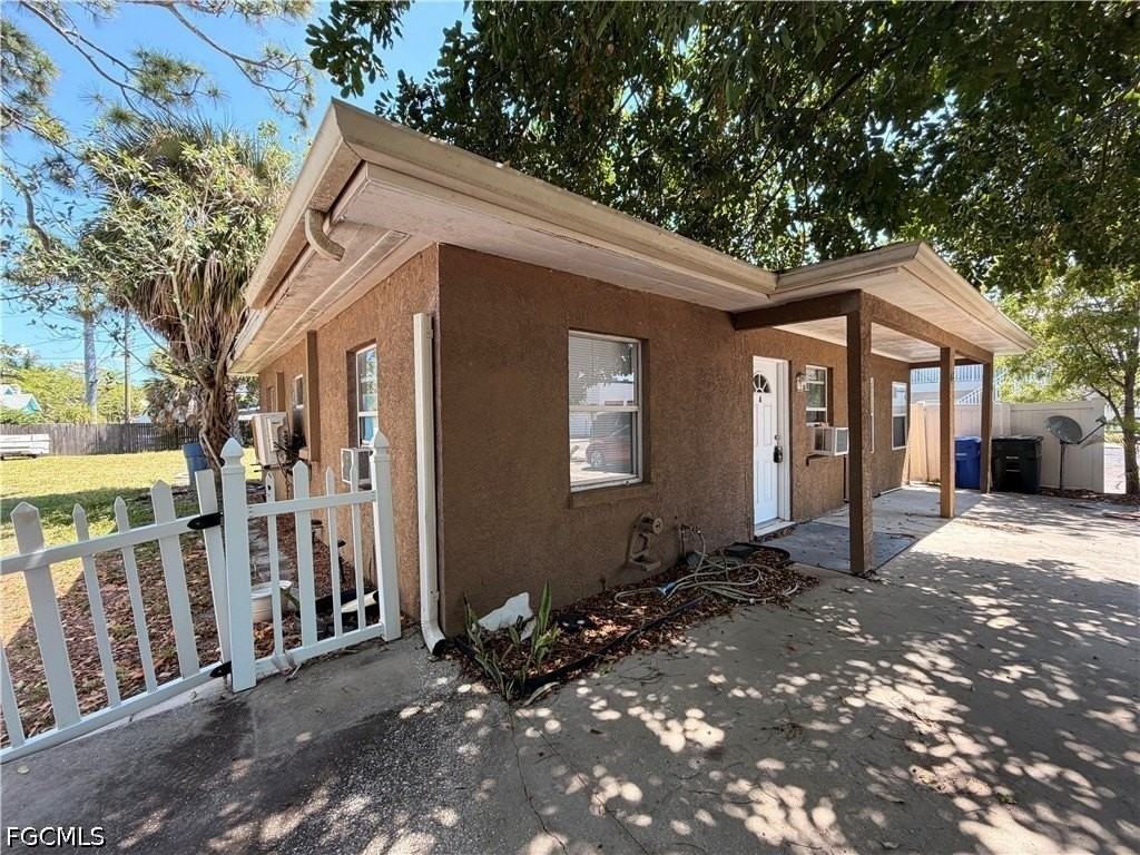 1935 Ricardo Ave - Photo 3 of 14