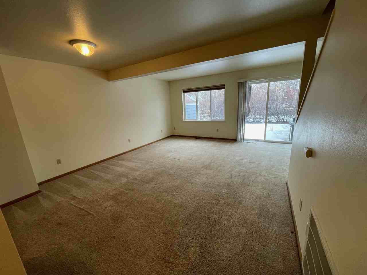 2402 Daws Dr #C - Photo 4 of 16