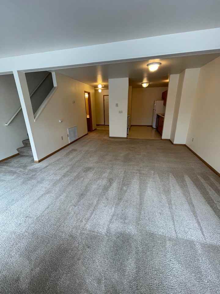 2402 Daws Dr #C - Photo 5 of 16