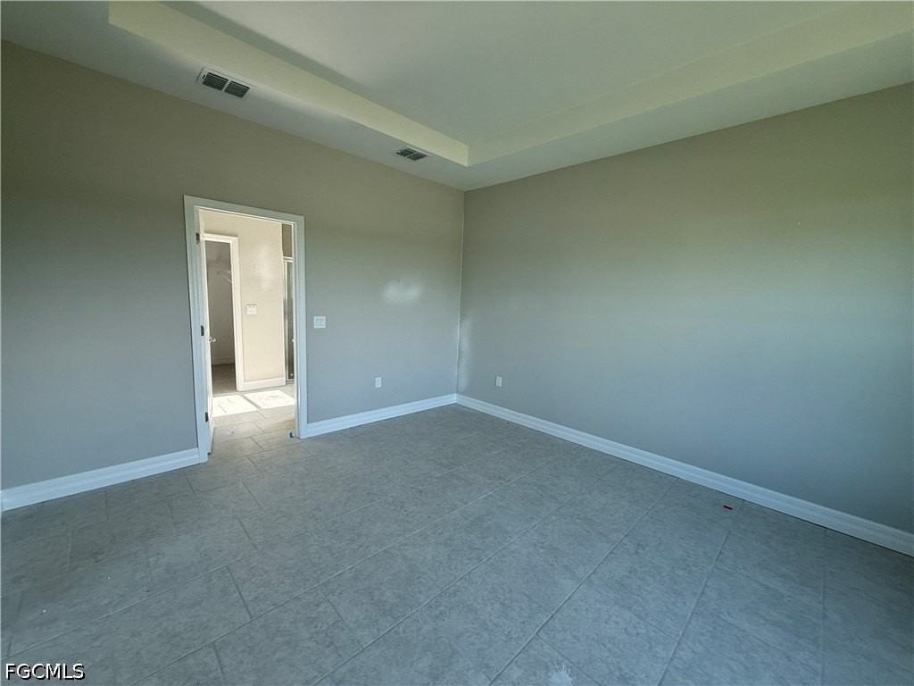 3105 66th St W - Photo 7 of 19