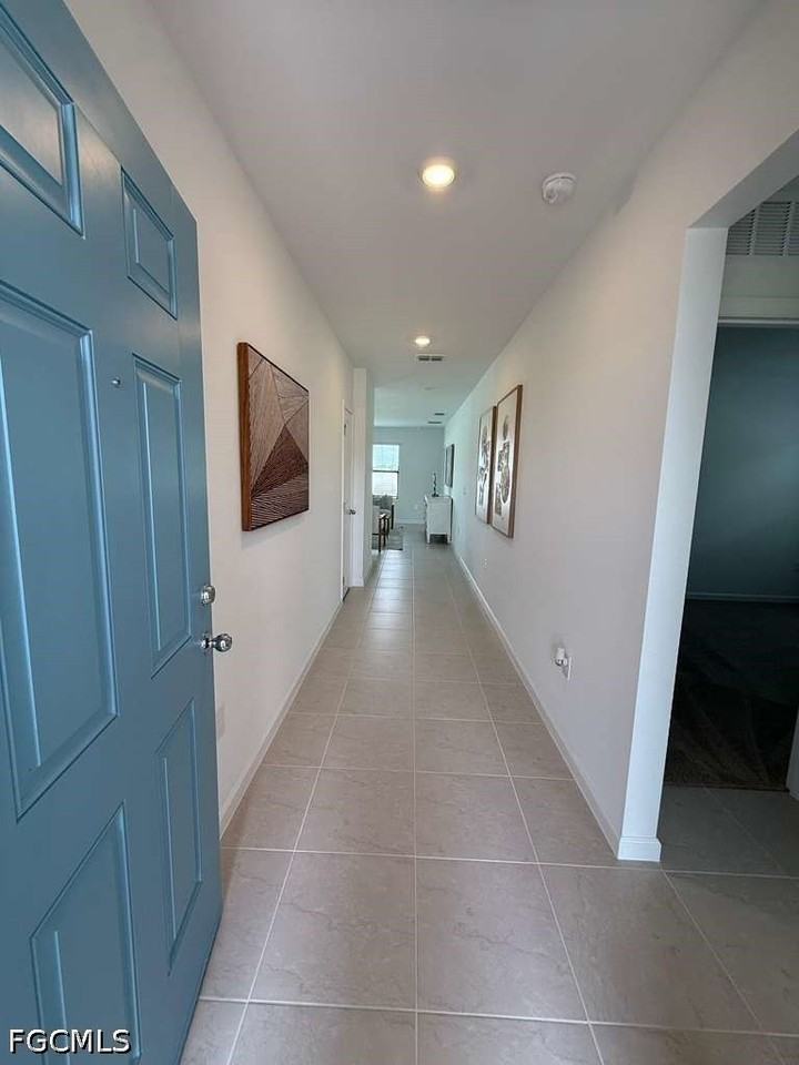 1179 Caloosa Creek Dr - Photo 2 of 18