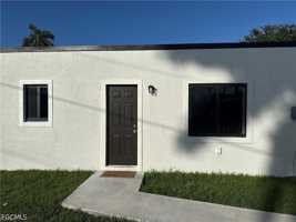 featured image of 4523 Palm Beach Blvd #3