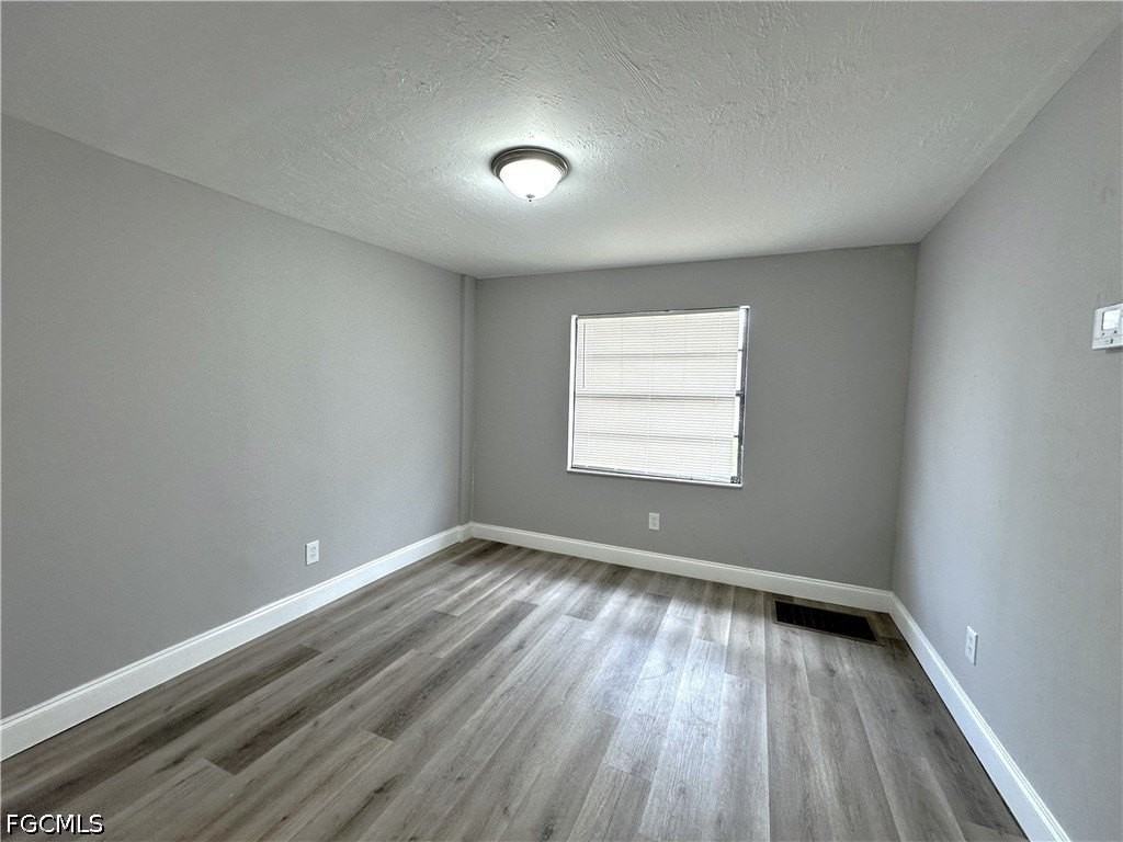 2117 Mitchell Ct #F - Photo 7 of 17