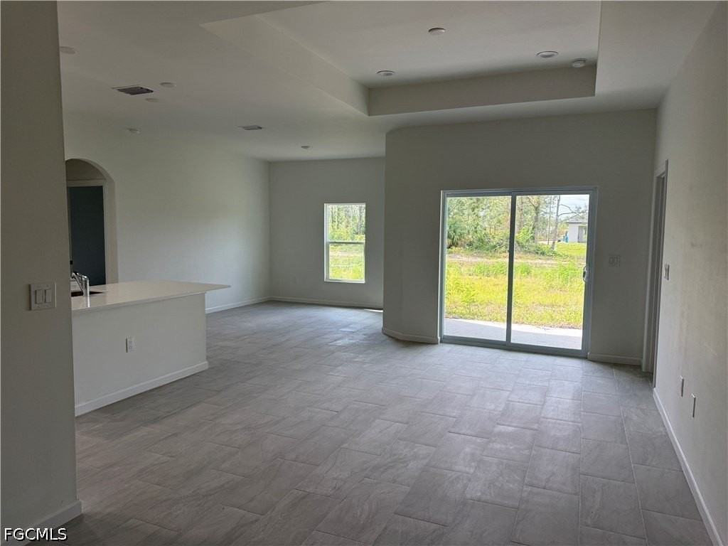 2809 Darlene Pl - Photo 3 of 26