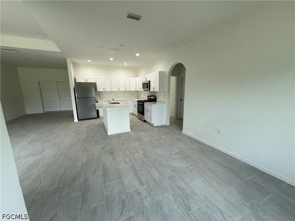 2809 Darlene Pl - Photo 6 of 26
