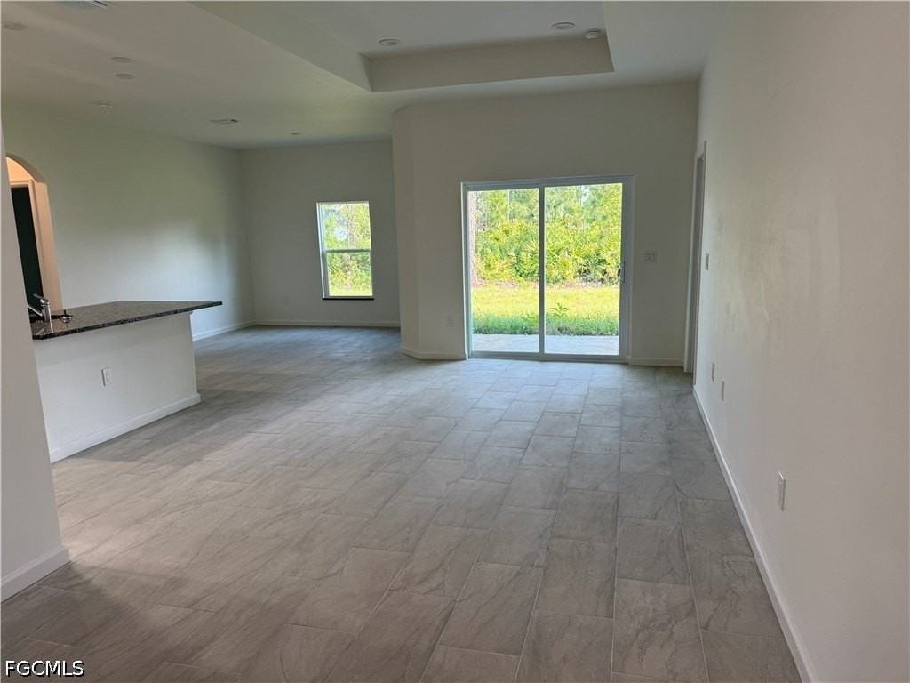 3404 67th St W - Photo 3 of 23