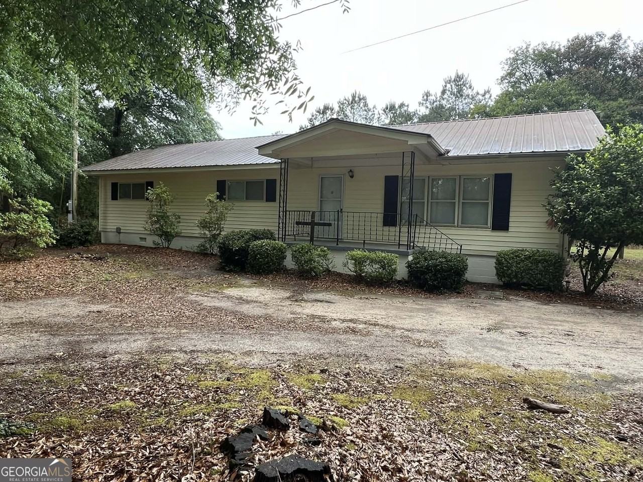 1116 N Lake Dr