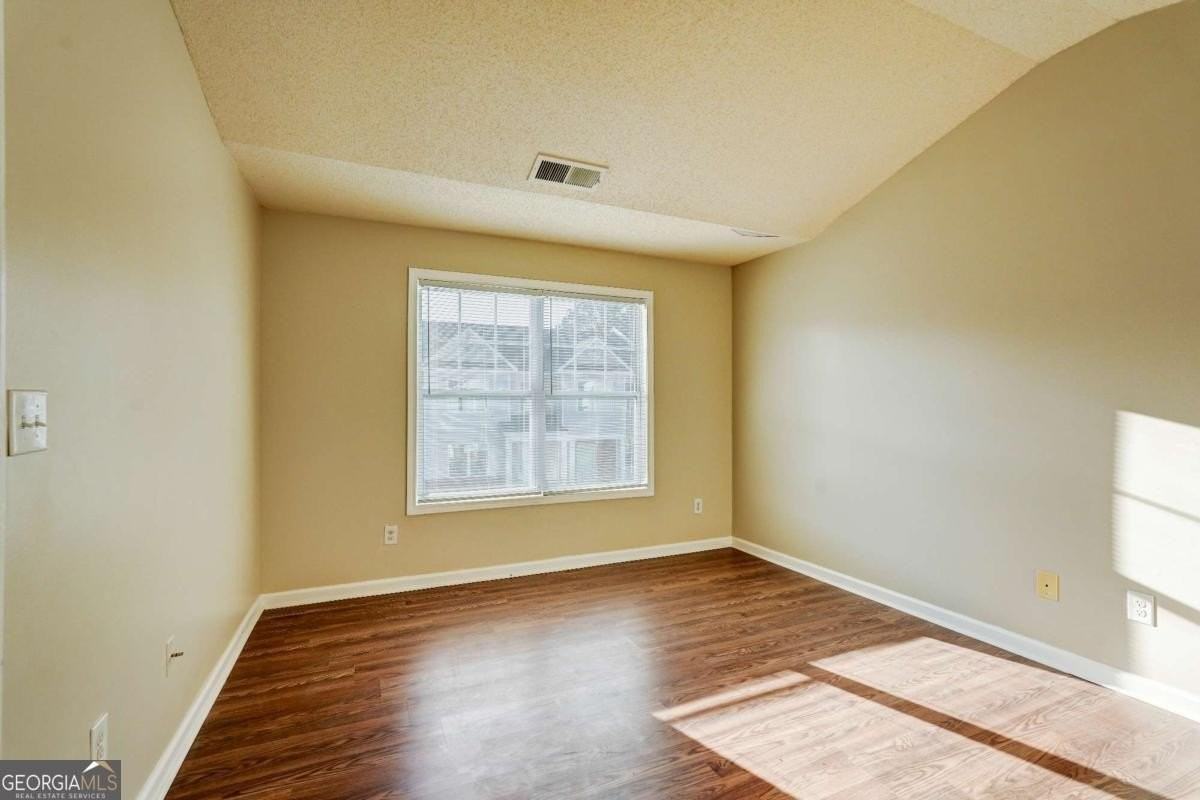 2837 Laurel Ridge Cir - Photo 7 of 19