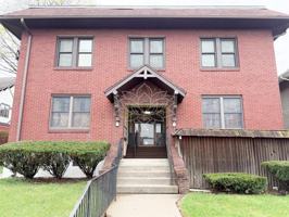 featured image of 329 1/2 Main St #1