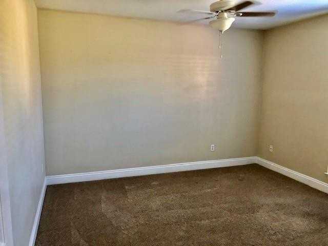 9825 Winchester Dr N - Photo 7 of 12