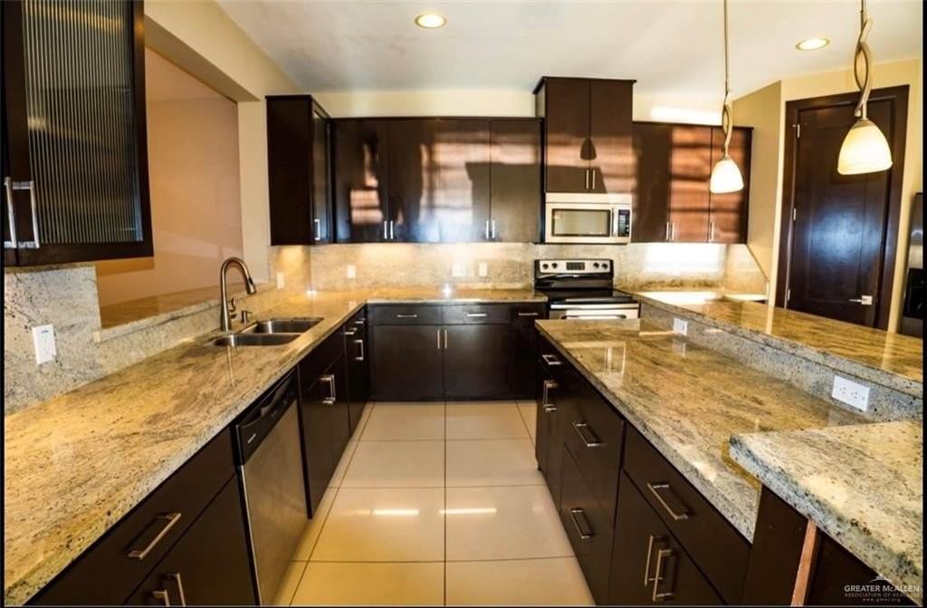 1220 E Agusta Ave - Photo 2 of 17