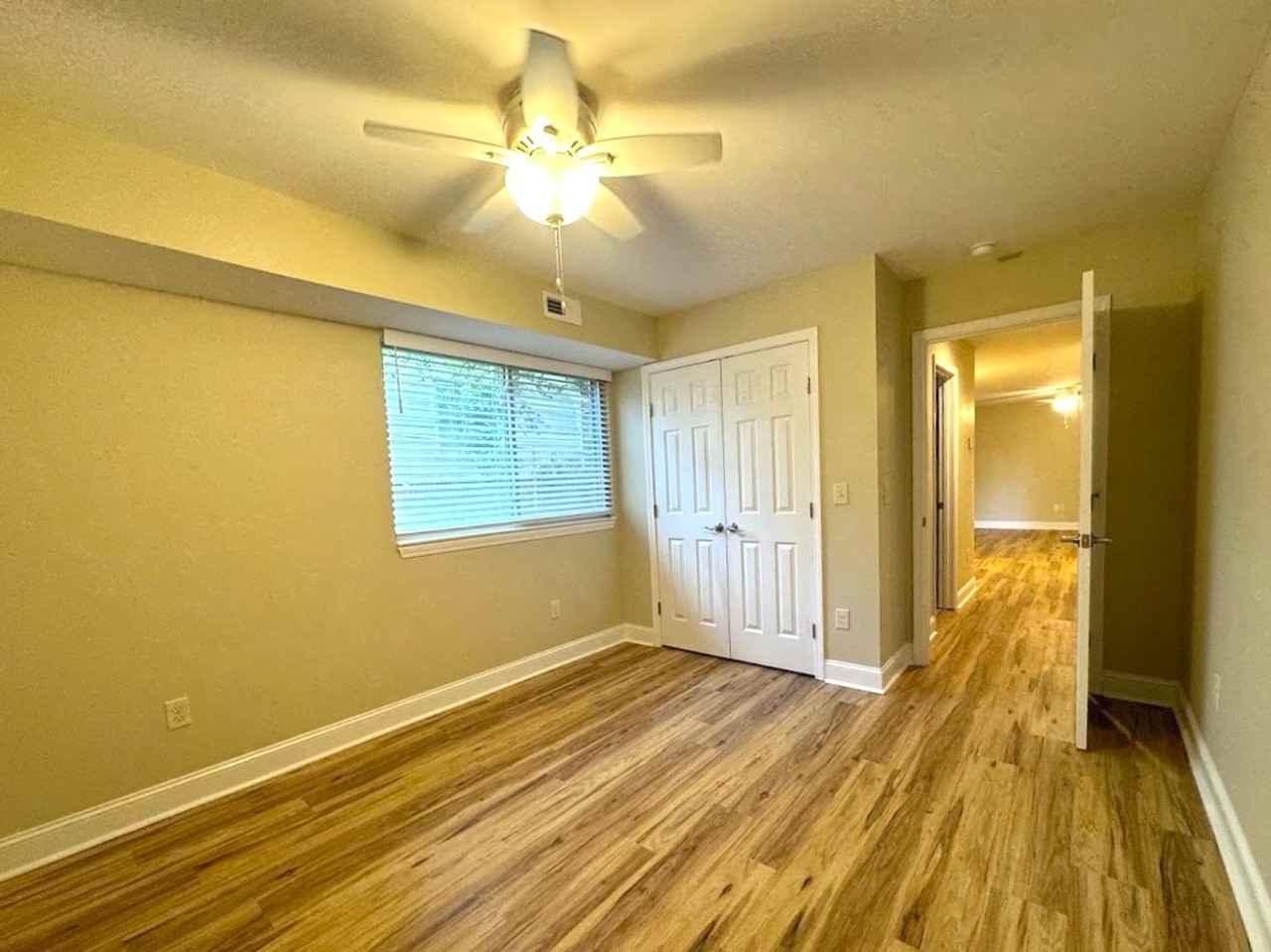 106 S Anderson St - Photo 6 of 11