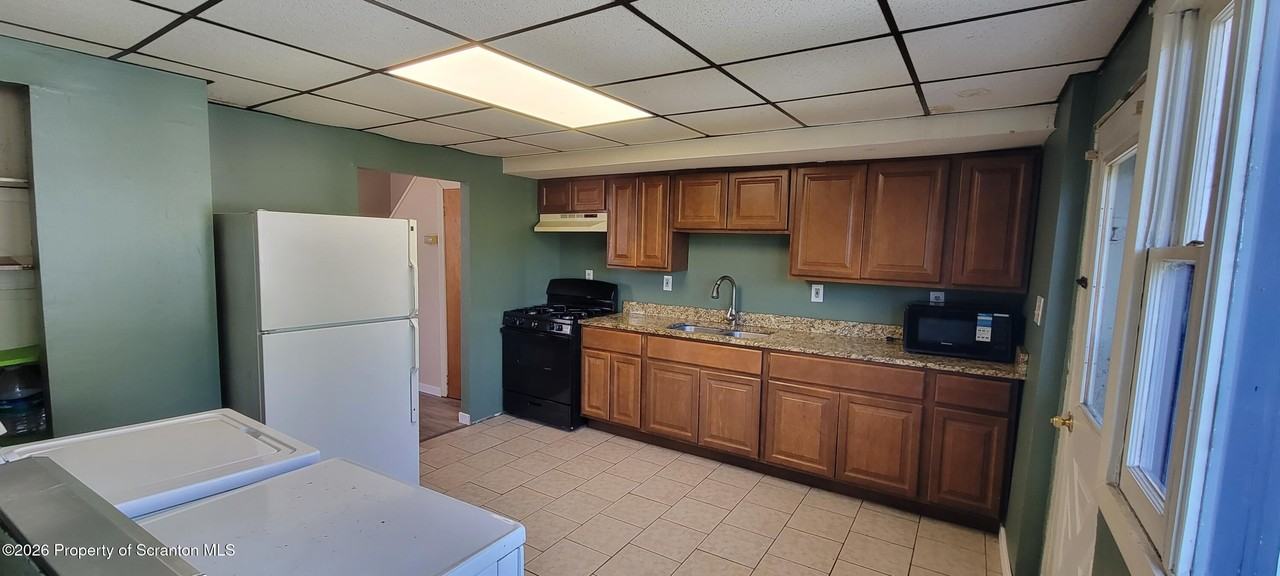 32 Murray St #34 - Photo 6 of 15
