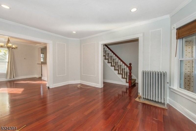 51 Cedar Ave - Photo 3 of 28