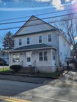 featured image of 703 E Northampton St