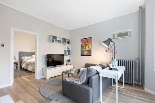 4914 Park Ave #2F - Photo 7 of 18