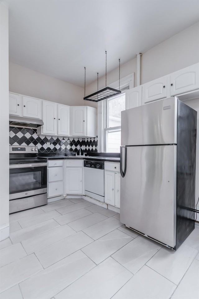 37 Pamrapo Ave #2 - Photo 4 of 13